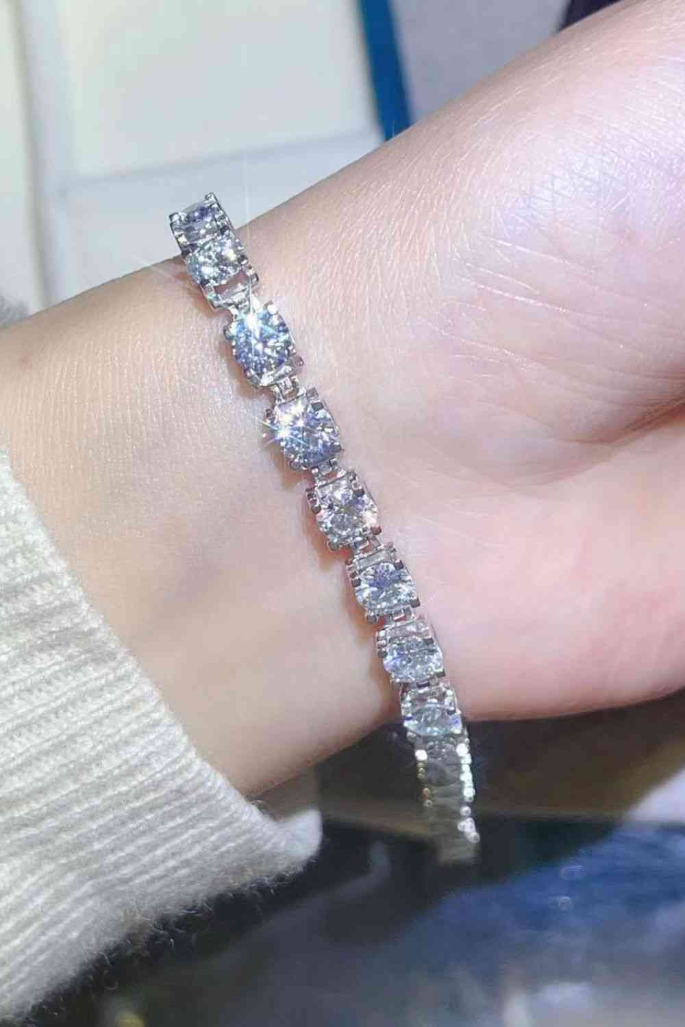 10 Carat Moissanite Platinum-Plated Bracelet - Stardust Diamonds